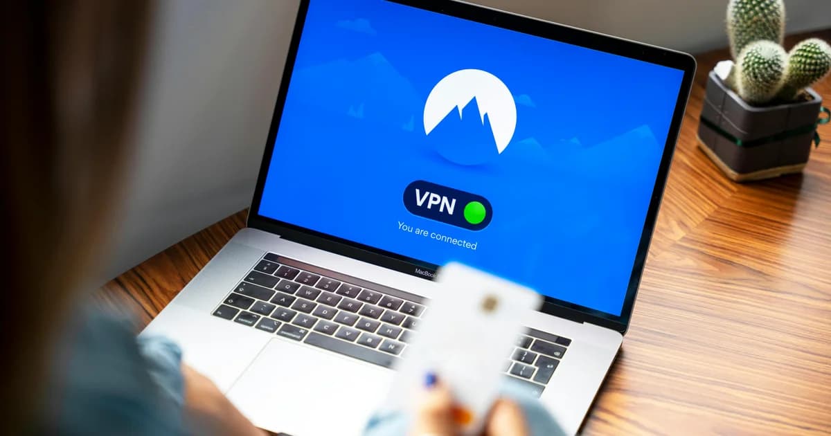 Tailscale vs WireGuard: Modern VPN and Mesh Networking Compared